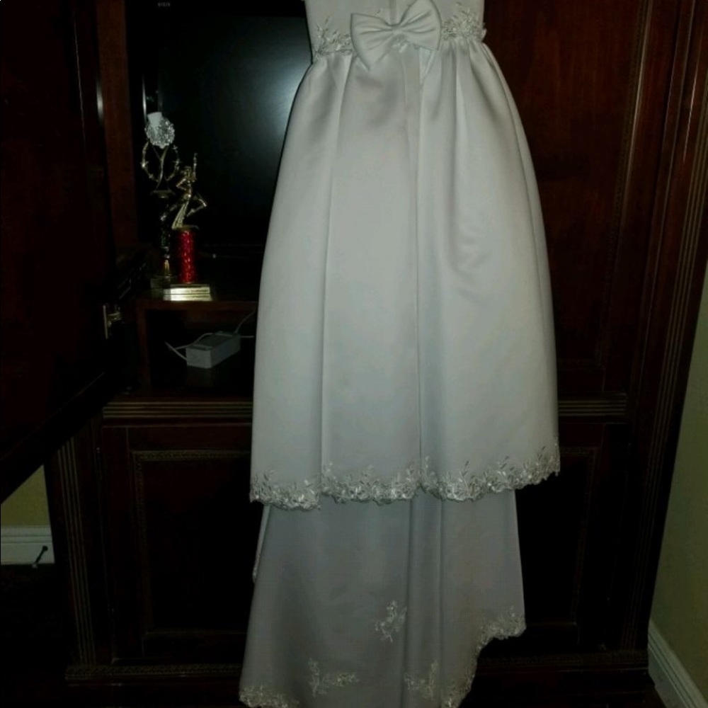 Dress - Picture 4 of 4